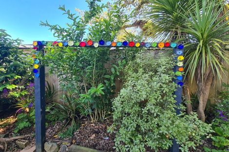 Photo of property in 30 Driving Creek Road, Coromandel, 3506