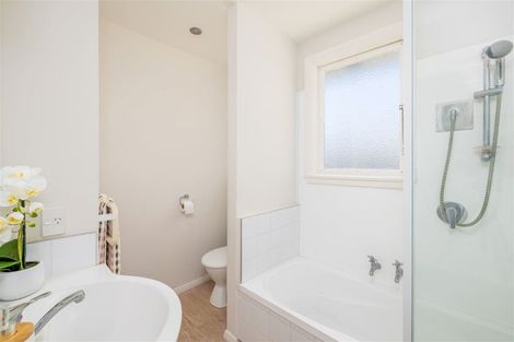 Photo of property in 26 Guildford Street, Burnside, Christchurch, 8053