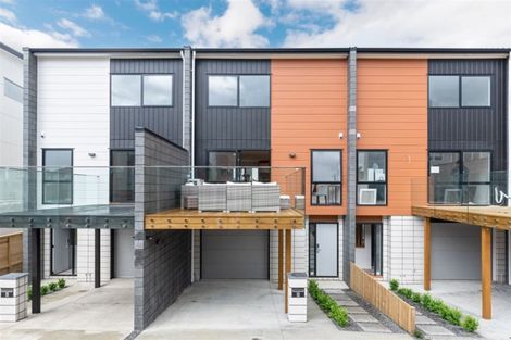 Photo of property in 6 Meritage Lane, Te Atatu South, Auckland, 0610