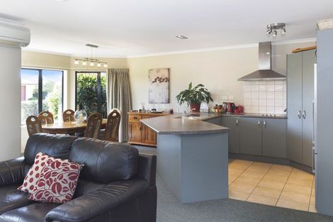 Photo of property in 21 Mounter Avenue, Northwood, Christchurch, 8051