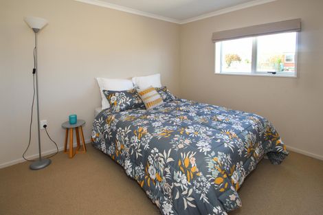 Photo of property in 27 Glendale Crescent, Holmes Hill, Oamaru, 9401