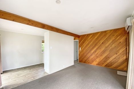 Photo of property in 23 Flaunty Place, West Harbour, Auckland, 0618