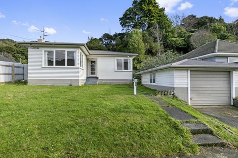 Photo of property in 149 Wellington Road, Wainuiomata, Lower Hutt, 5014