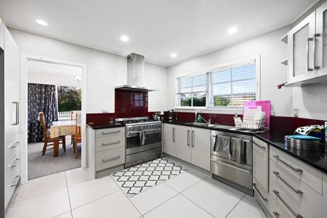 Photo of property in 104 Poaka Avenue, Dinsdale, Hamilton, 3204