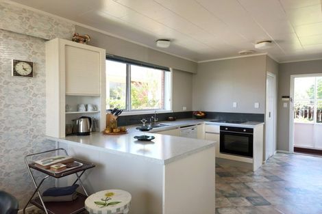 Photo of property in 9 Severn Place, Spotswood, New Plymouth, 4310