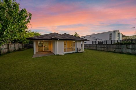 Photo of property in 6 Creedon Glen, Casebrook, Christchurch, 8051