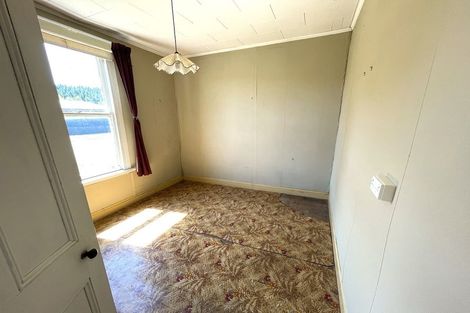 Photo of property in 11 Halsey Street, Clinton, 9534