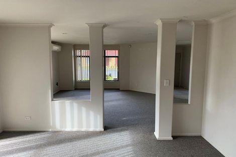 Photo of property in 3 Kingroyal Lane, Hamilton East, Hamilton, 3216