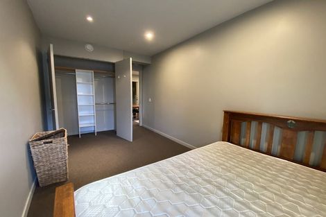 Photo of property in 41u2 Home Street, Mount Victoria, Wellington, 6011