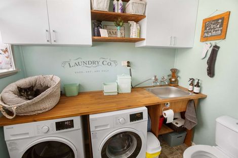 Photo of property in 27 Essex Street, Stratford, 4332