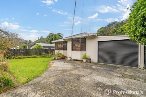 Photo of property in 13 Sunny Grove, Wainuiomata, Lower Hutt, 5014