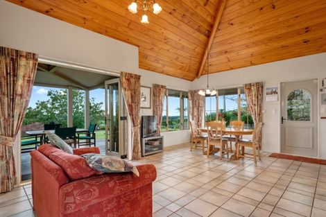 Photo of property in 43 Chard Road, Aongatete, Katikati, 3178