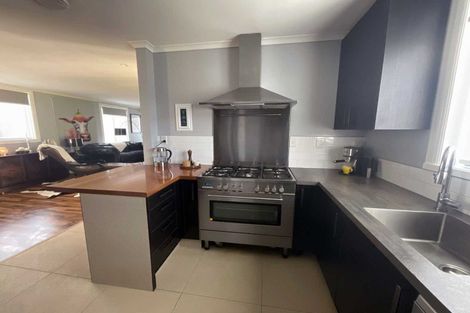 Photo of property in 101 Seaward Road, Edendale, 9825