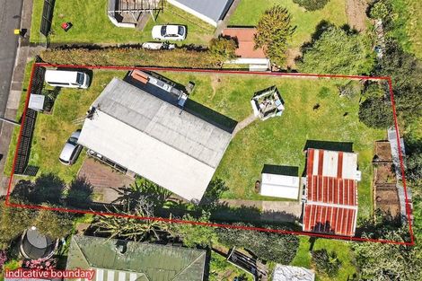 Photo of property in 11 Ferguson Street, Manurewa East, Auckland, 2102