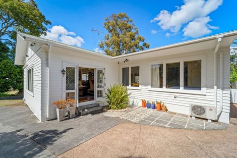 Photo of property in 27 Camelot Place, Glenfield, Auckland, 0629