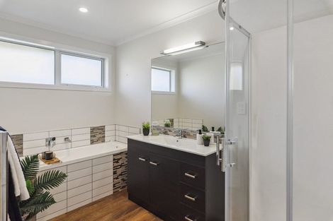 Photo of property in 1a Trusham Court, Paraparaumu, 5032