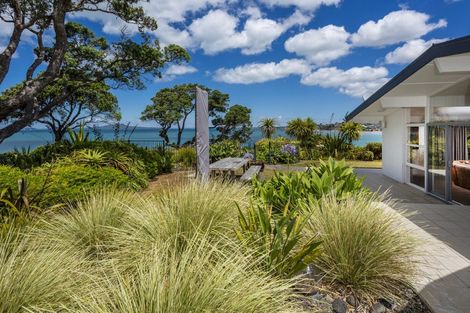 Photo of property in 62 Sharon Road, Waiake, Auckland, 0630