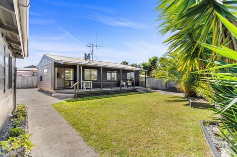 Photo of property in 230b Gravatt Road, Papamoa Beach, Papamoa, 3118