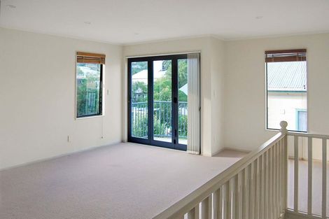 Photo of property in 2/346 The Parade, Island Bay, Wellington, 6023