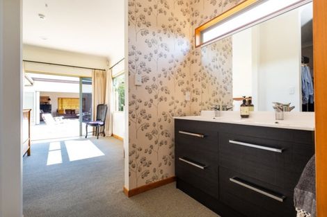 Photo of property in 515 Ikanui Road, Frimley, Hastings, 4120