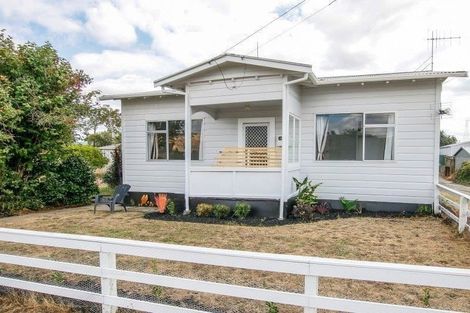 Photo of property in 74 Riverview Road, Huntly, 3700