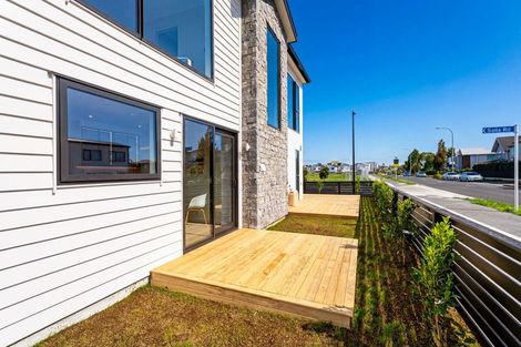Photo of property in 1 Sails Road, Hobsonville, Auckland, 0616