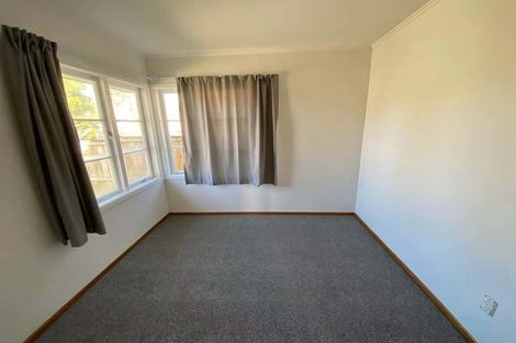 Photo of property in 9 Bedford Street, Te Atatu South, Auckland, 0610