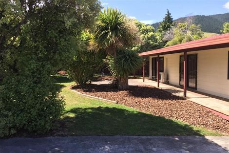 Photo of property in 6 Rochfort Drive, Richmond, 7020