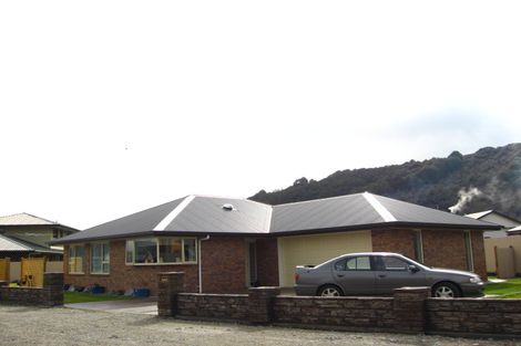 Photo of property in 59 Davis Street, Reefton, 7830