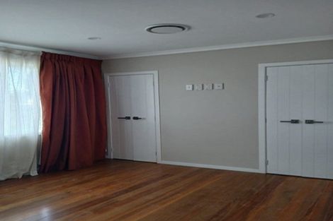 Photo of property in 1 Healy Road, Manurewa, Auckland, 2102