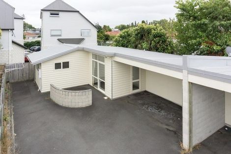Photo of property in 8b Snead Place, Hamilton East, Hamilton, 3216