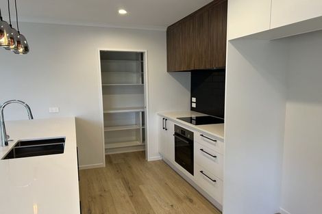 Photo of property in 4 Crosado Place, Rolleston, 7614