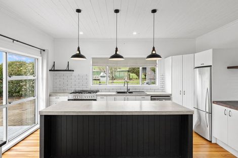 Photo of property in 826 Mokau Road, Mimi, Urenui, 4377