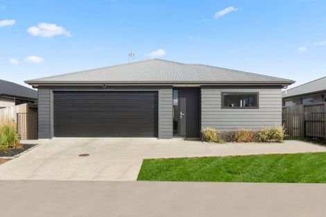 Photo of property in 35 Taioma Close, Papamoa, 3118