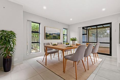 Photo of property in 41 Andalusian Way, Karaka, Papakura, 2113