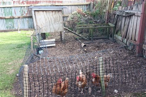 Photo of property in 102 Peel Street, Westport, 7825