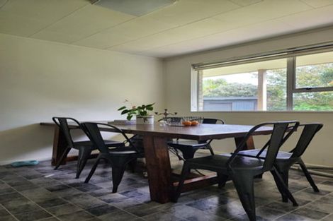 Photo of property in 1138 South Road, Oakura, 4314