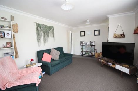 Photo of property in 58 Baird Road, Tokoroa, 3420