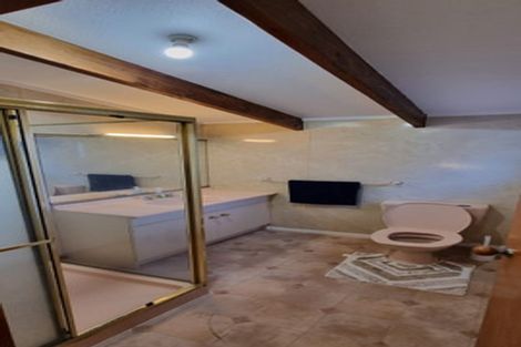 Photo of property in 16 The Crowsnest, Whitby, Porirua, 5024