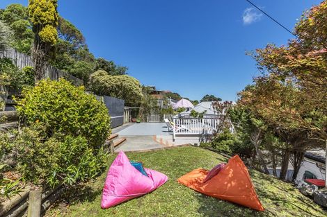 Photo of property in 23a Clyde Street, Island Bay, Wellington, 6023