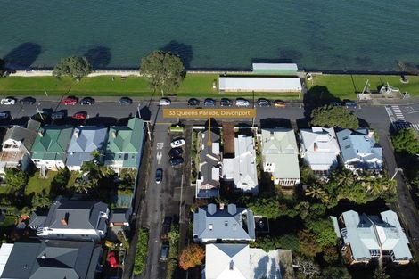 Photo of property in 33 Queens Parade, Devonport, Auckland, 0624