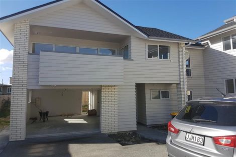 Photo of property in 4a Binsted Road, New Lynn, Auckland, 0600