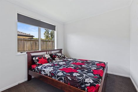 Photo of property in 2 Harakeke Way, Papamoa Beach, Te Puke, 3187