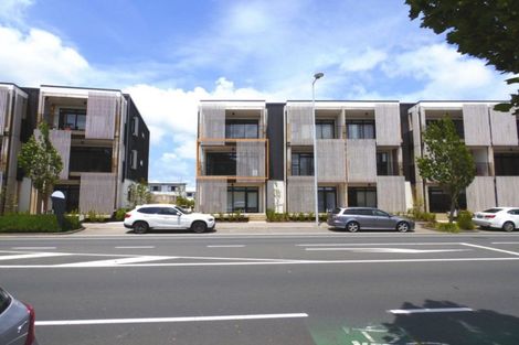 Photo of property in 8/167 Hobsonville Point Road, Hobsonville, Auckland, 0616
