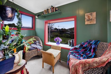 Photo of property in 30 Leicester Street, Patea, 4520