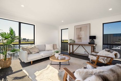 Photo of property in 75 Empire Crescent, Papamoa, 3118