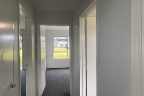 Photo of property in 9 Alston Avenue, Kelston, Auckland, 0602