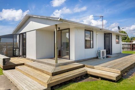 Photo of property in 85a Pohutukawa Drive, Owhata, Rotorua, 3010