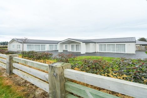 Photo of property in 2 Oldfield Lane, Marton, 4710