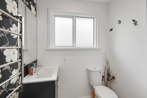 Photo of property in 1/204 Greers Road, Bryndwr, Christchurch, 8053